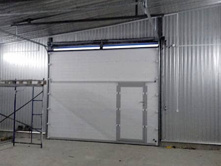 Подъемные ворота с калиткой для гаража в Актобе